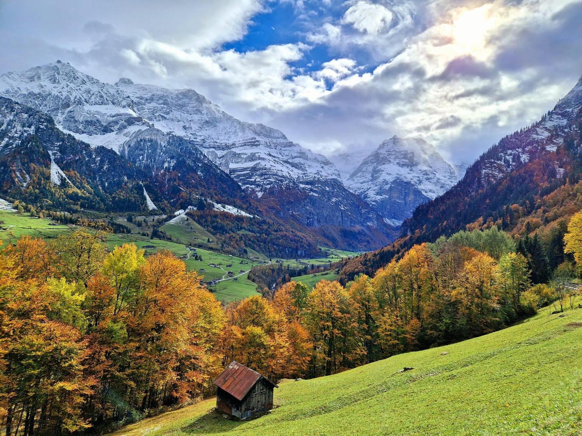 Bed And Breakfast - Die Aelplersuit Fuer Backpackers Im Berghuesli Linthal Екстер'єр фото